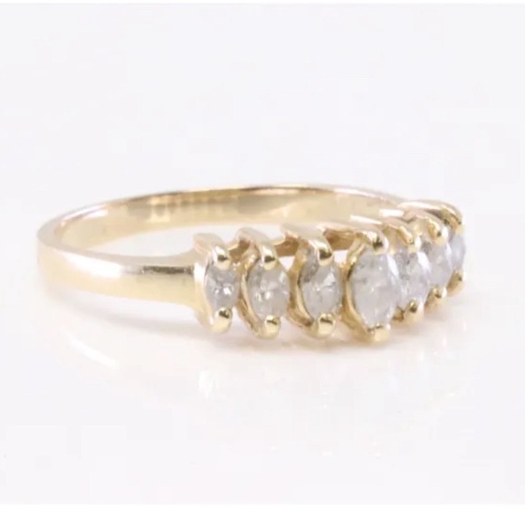 Marquise Diamond Ring 14Kt. - Picture 4 of 4